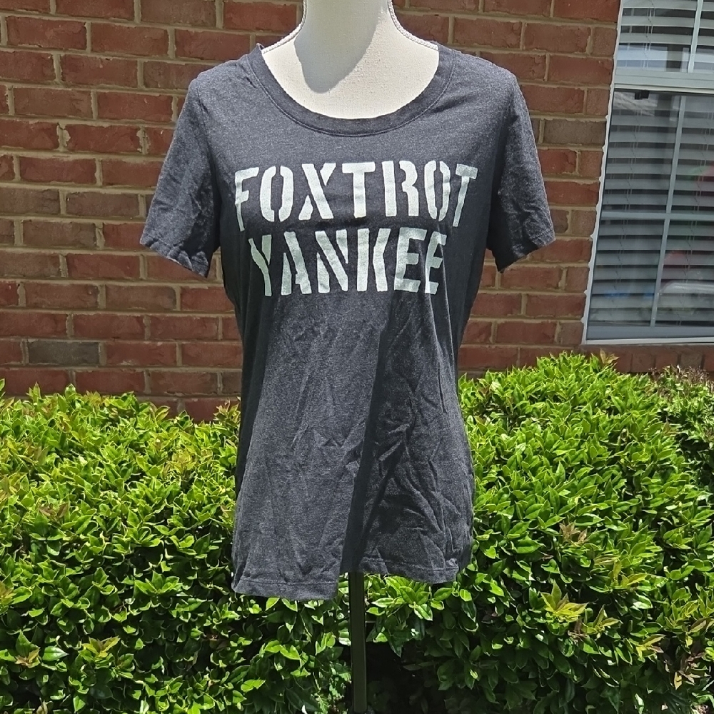 Cheekys Foxtrot Yankee Tee Size L
